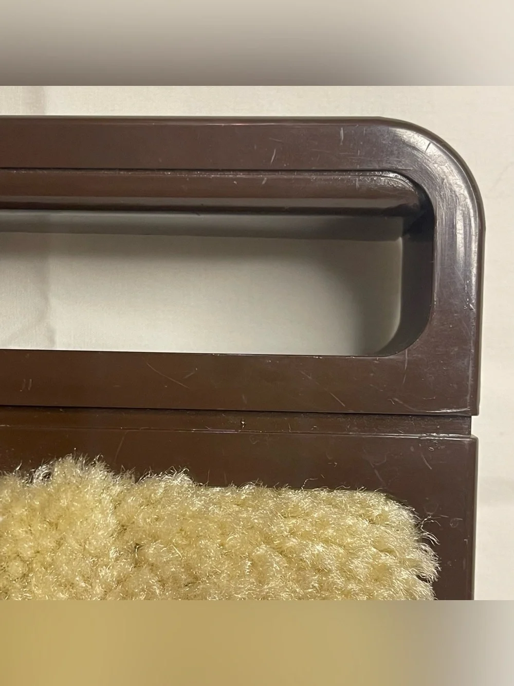Vintage Metro Bathroom Carpeted Scale Brown Beige Shag Retro 70s USA Analog Dial